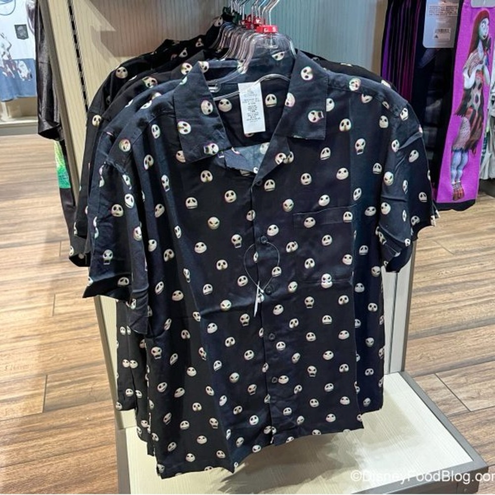 Disney Black and White Casual Button Down Shirt with Heart Pattern